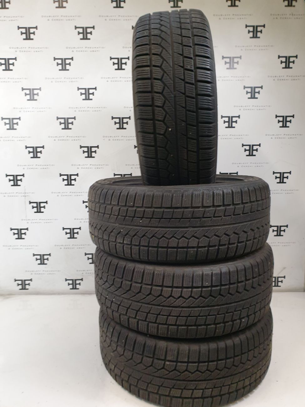 225/65 R17 102 H TOYO OPEN COUNTRY W/T