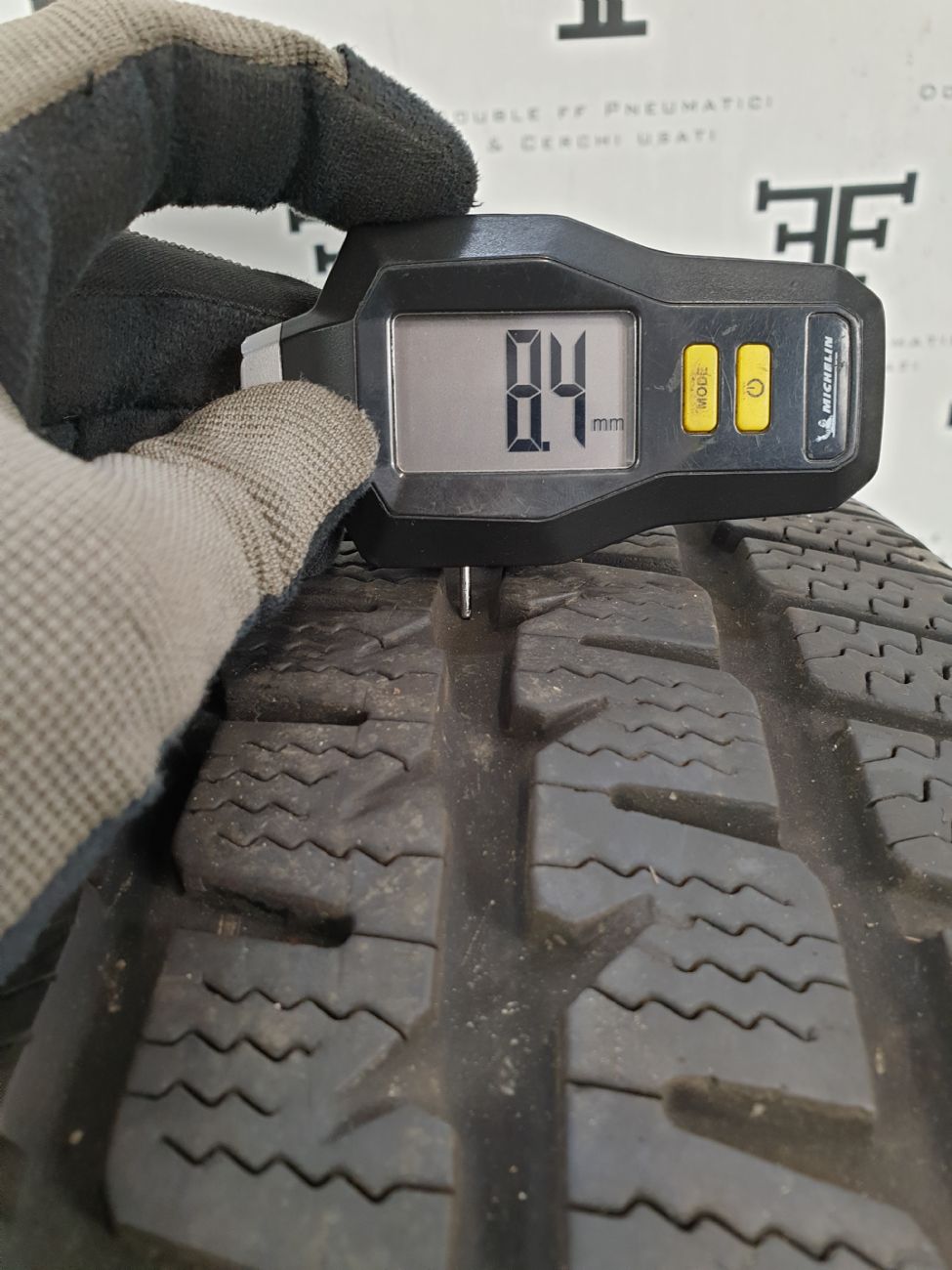 195/60 R16C 99/97 T MATADOR SIBIR SNOW VAN DEMONTE